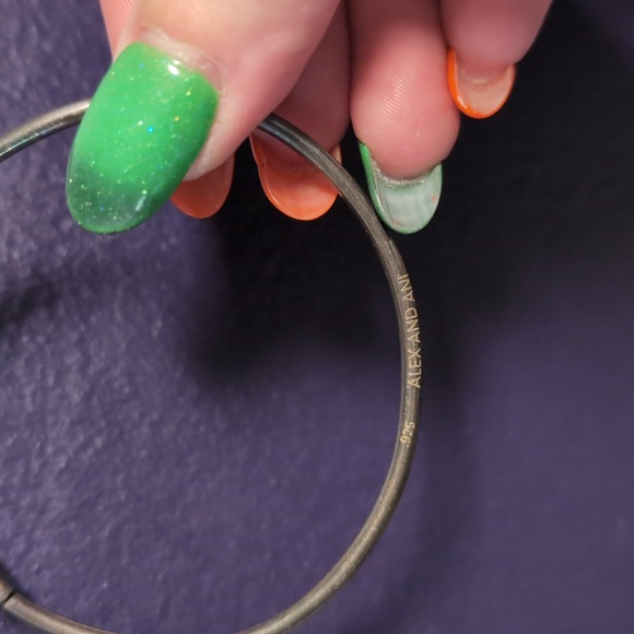 Stamped Sterling Silver Lotus Bracelet - Picture 7 of 11